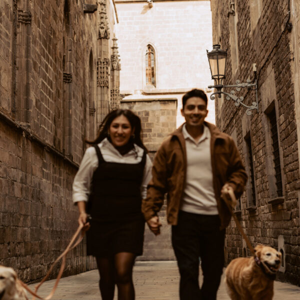 gothic quarter Engagement Photographer Barcelona