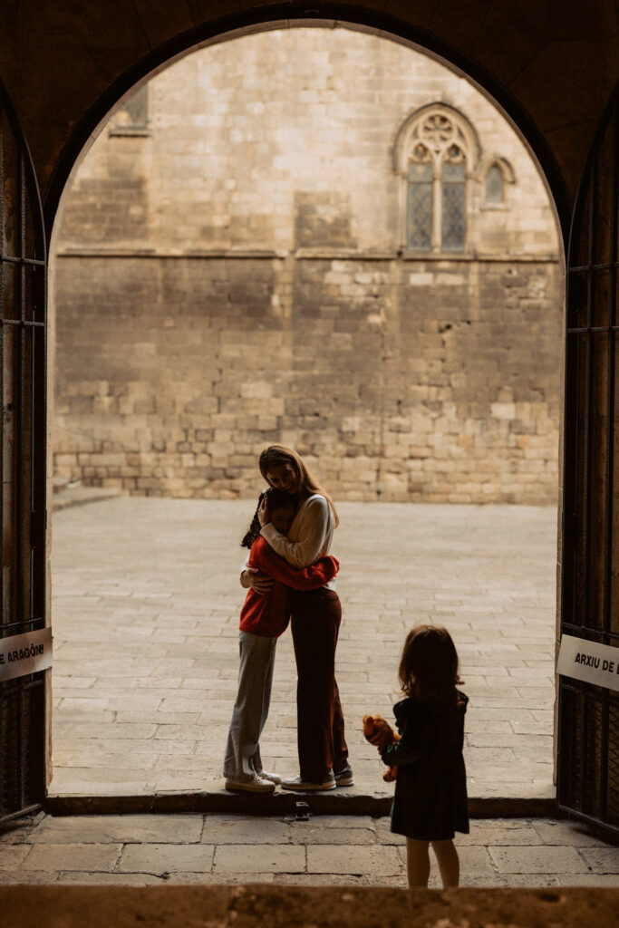 Christmas family photoshoot in Barcelona