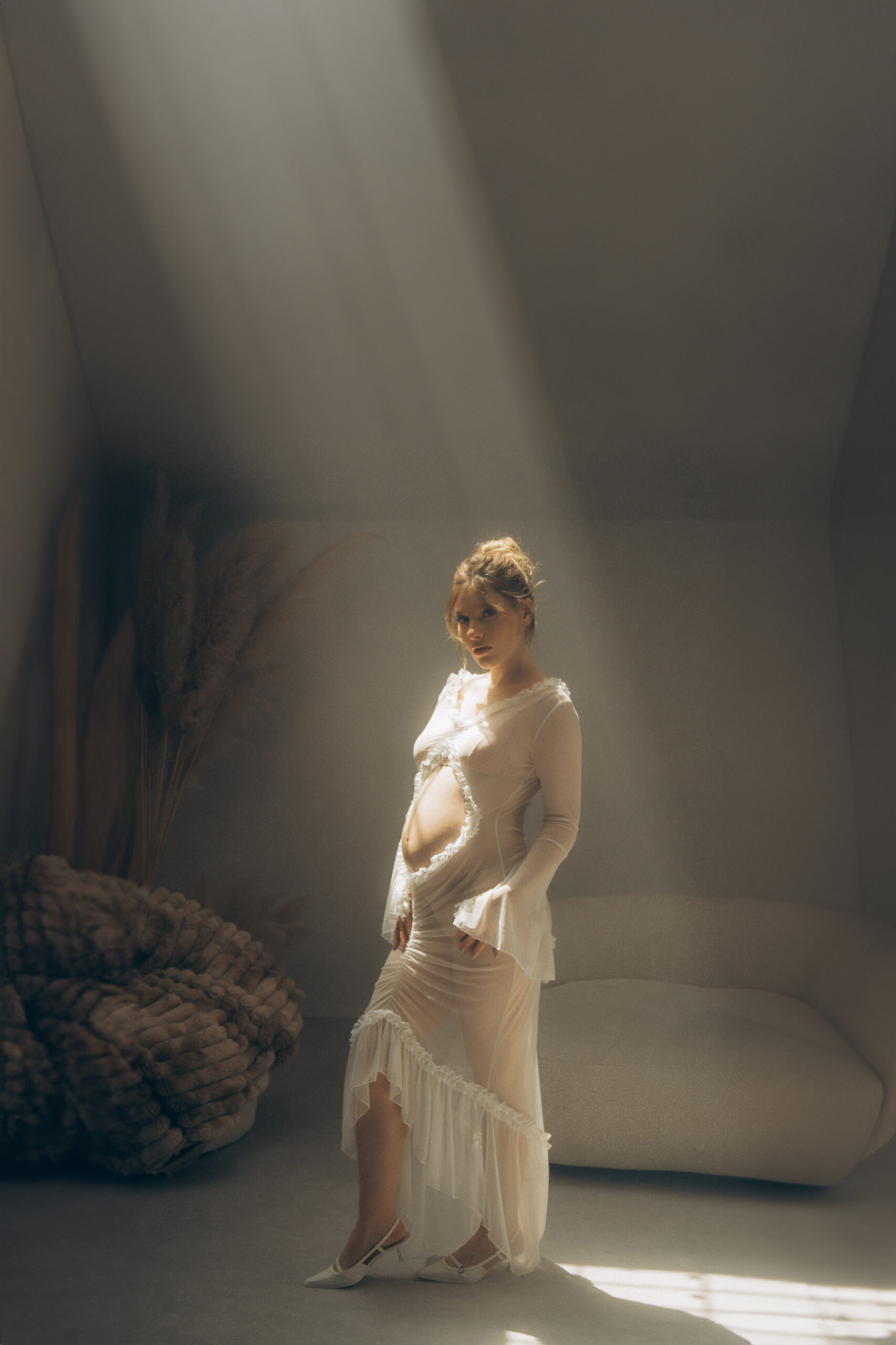 Pregnancy Studio Photoshoot in Barcelona
