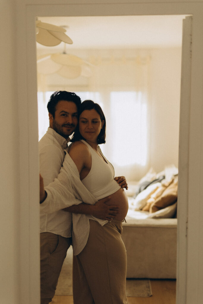 How to Relax in Front of the Camera for Stunning Engagement Photos