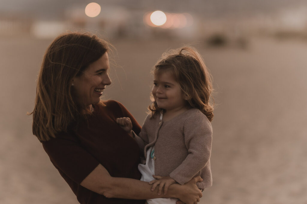 lifestyle family photographer