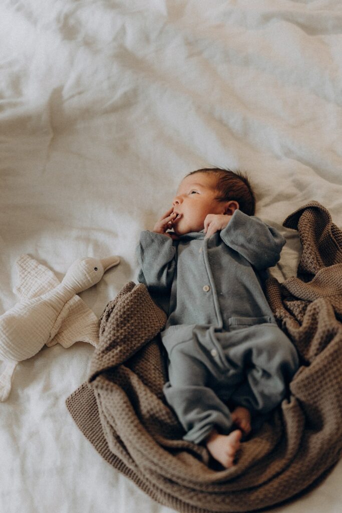 newborn photo session in Barcelona