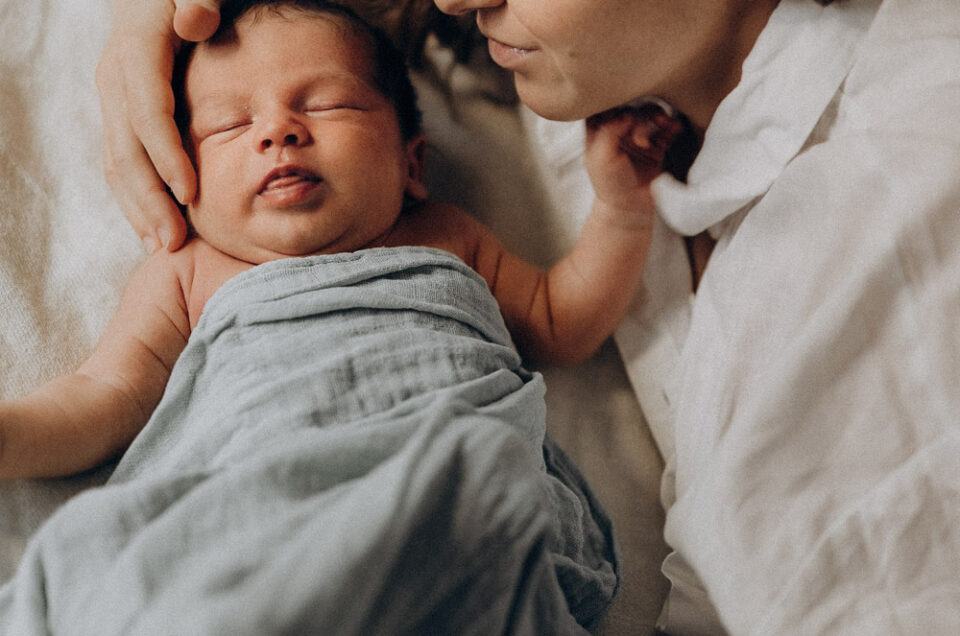 newborn photo session in Barcelona